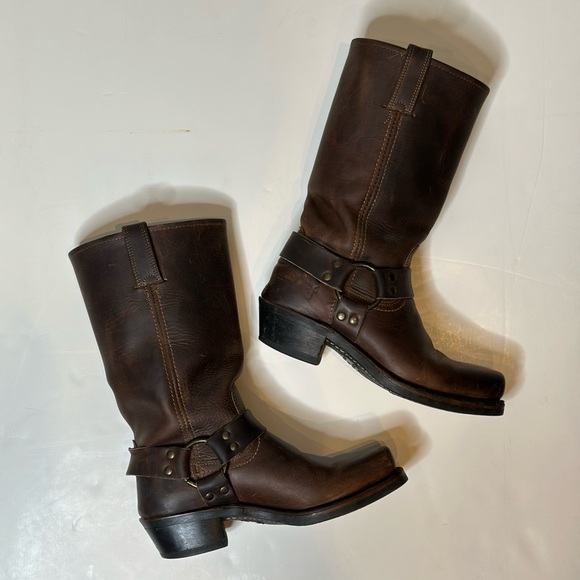 Vintage Brown Leather Cowboy Boots - Picture 6 of 10